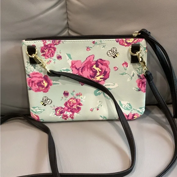 Luv Betsy by Betsy Johnson Crossbody Bag with Black Strap - Picture 3 of 5